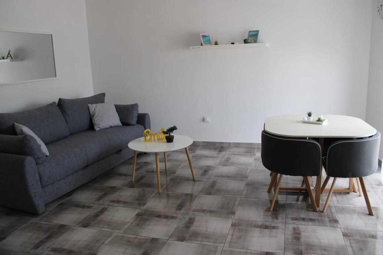 Aparthotel Tal Tisno Exteriér fotografie