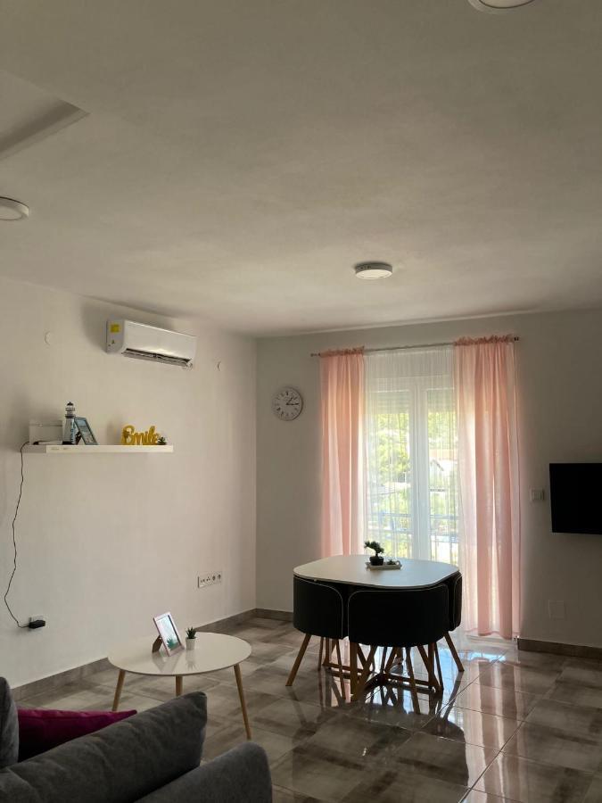 Aparthotel Tal Tisno Exteriér fotografie